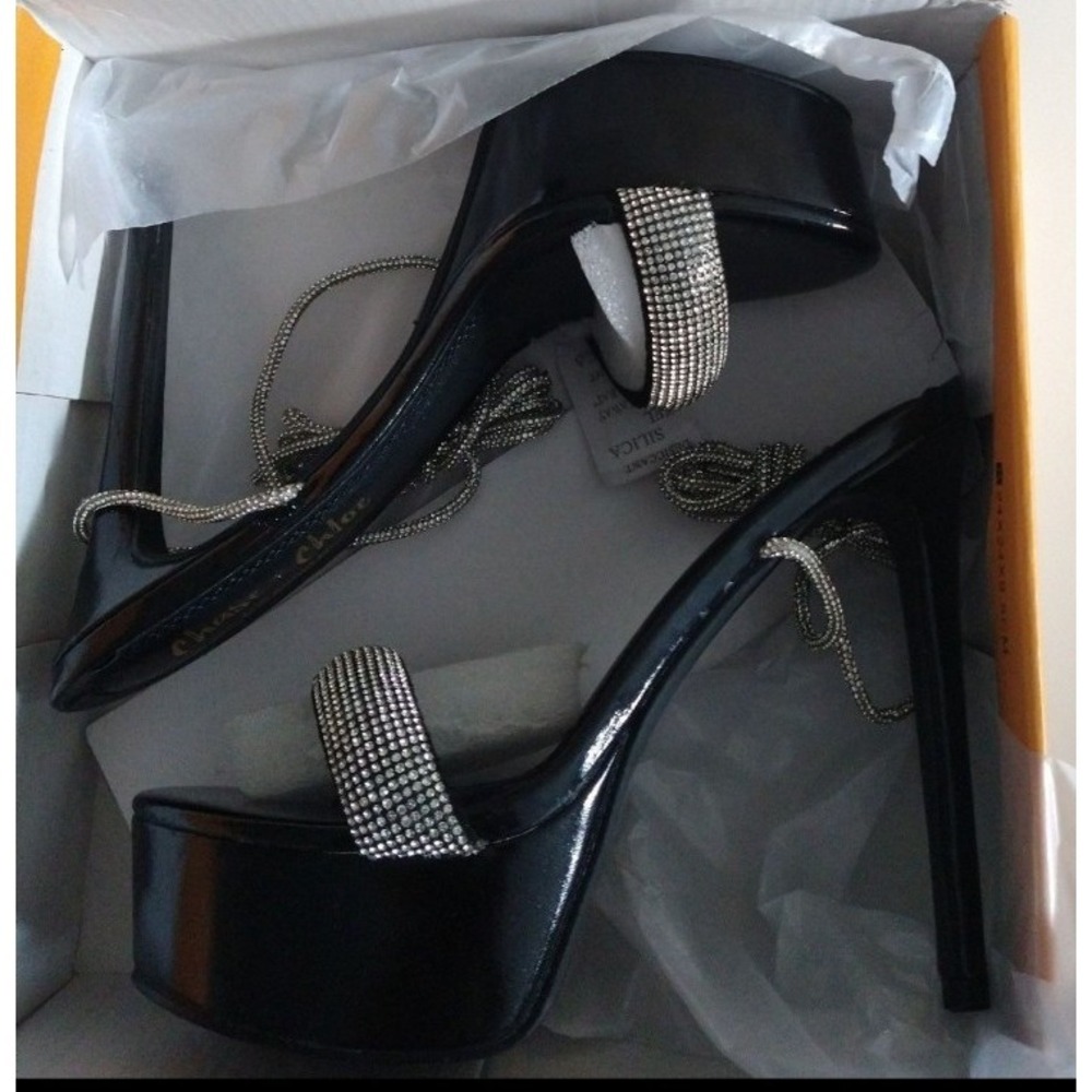 Chase + Chloe Rhinestone Platform - Picture 5 of 6